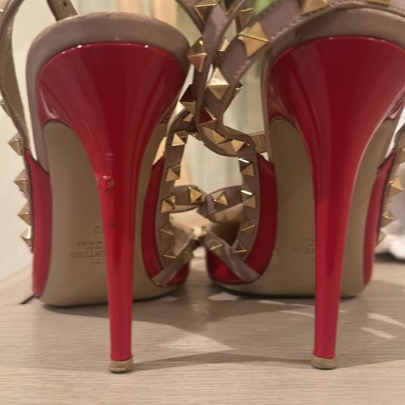 💯 Authentic Valentino Rockstud Pumps-FIRM - Picture 7 of 10